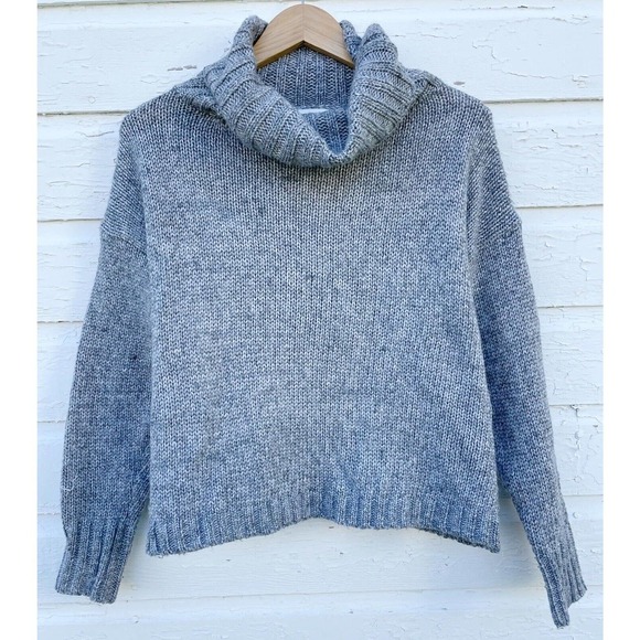 FABLE Sweaters - FABLE Sweater Turtleneck Cropped Classic Heather Gray size S / M Women's Cozy
